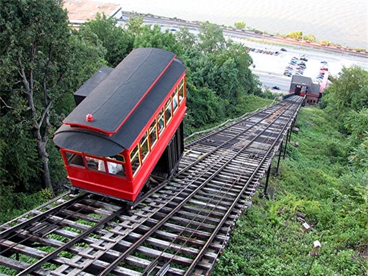 Duquesne-Incline